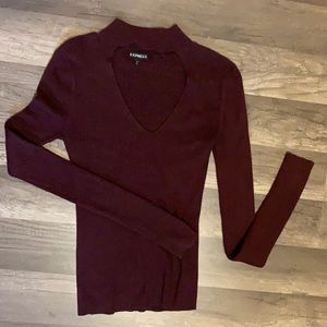 Women’s Express Sweater with Mock-neck Cutout Size S Burgundy
